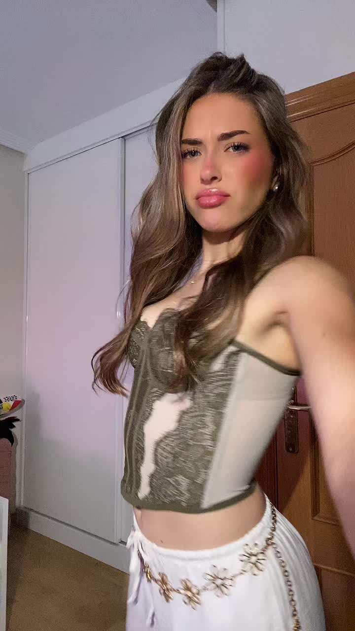 @️🧛🏻&zwj;♀️