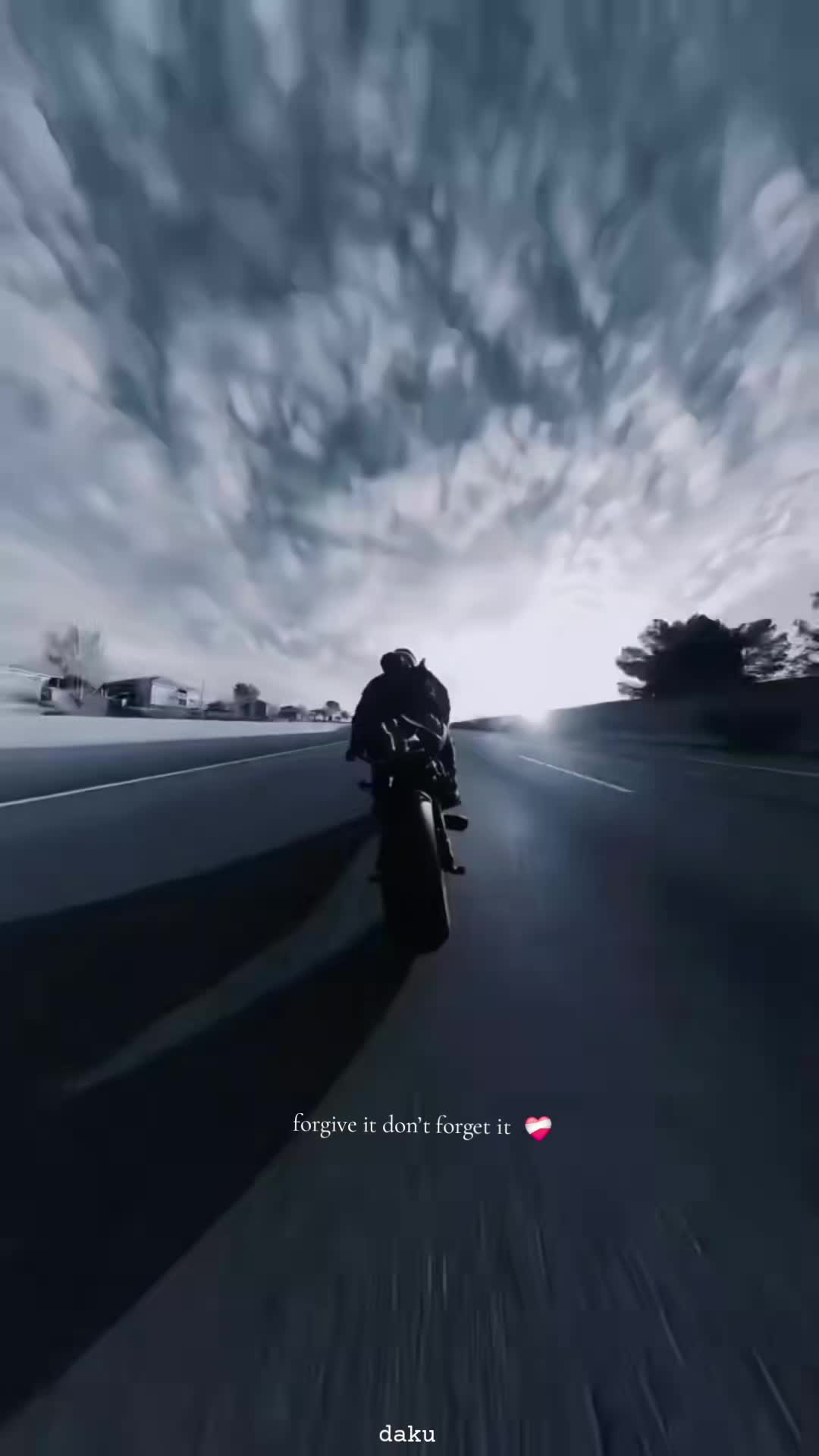 @亗 𝘿𝘼𝙆𝙐 亗 𝒂𝒍𝒑𝒉𝒂⋆