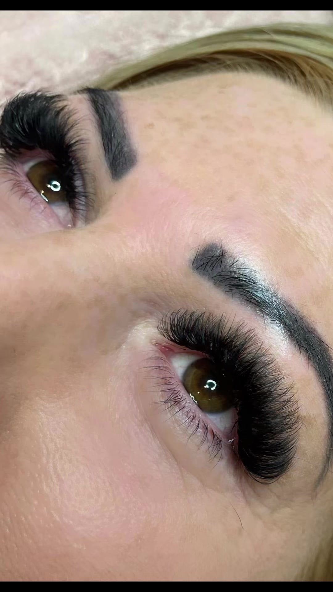 @Kiraly Anita/Lash Artist