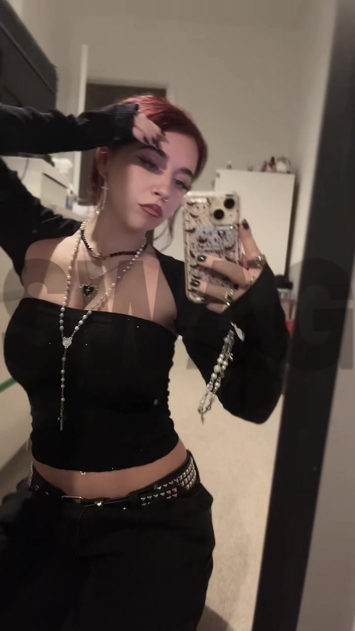 @michaela 🧛🏼&zwj;♀️