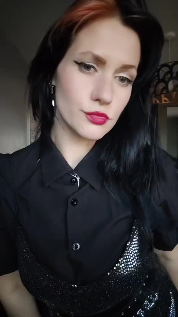 @PixAlice🔪🔥