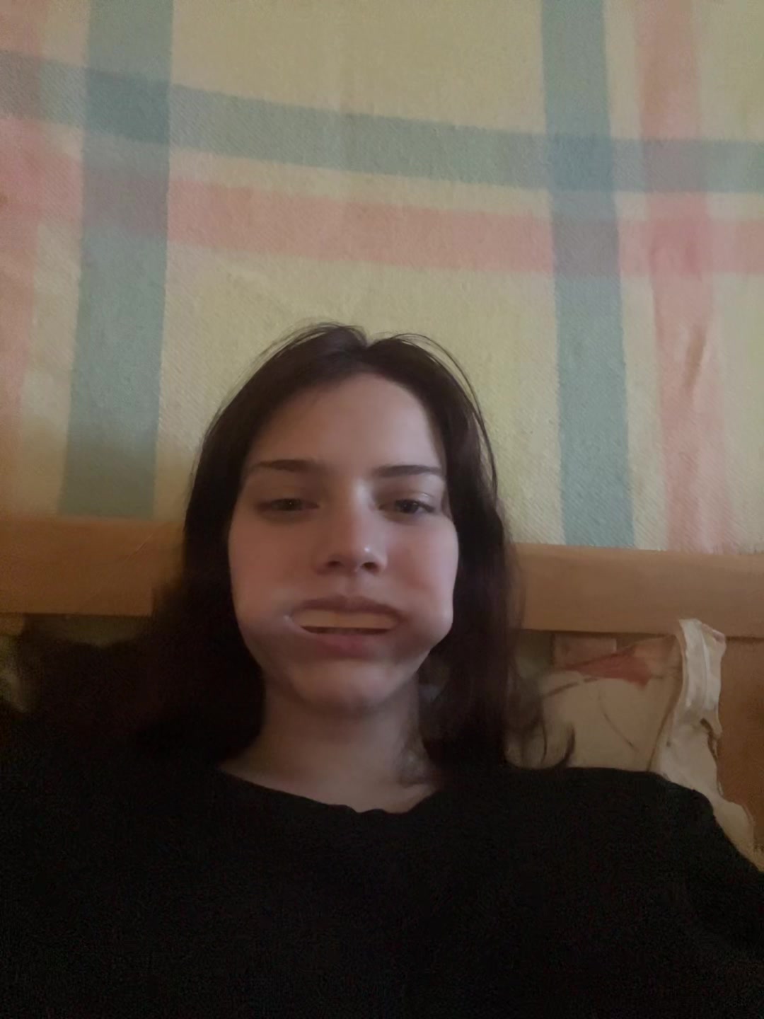 @Тгк:Метафору использовала