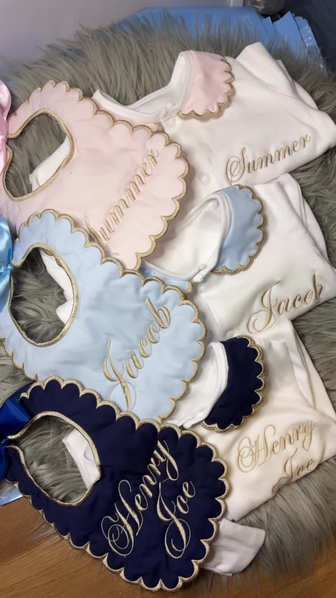 @AviaRose Clothing