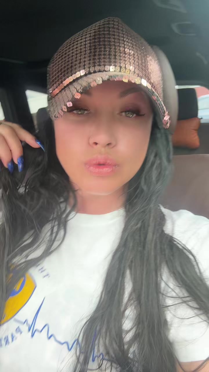 @Ineta 🔥