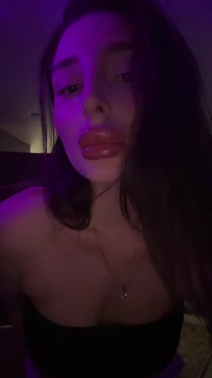 @Vvf