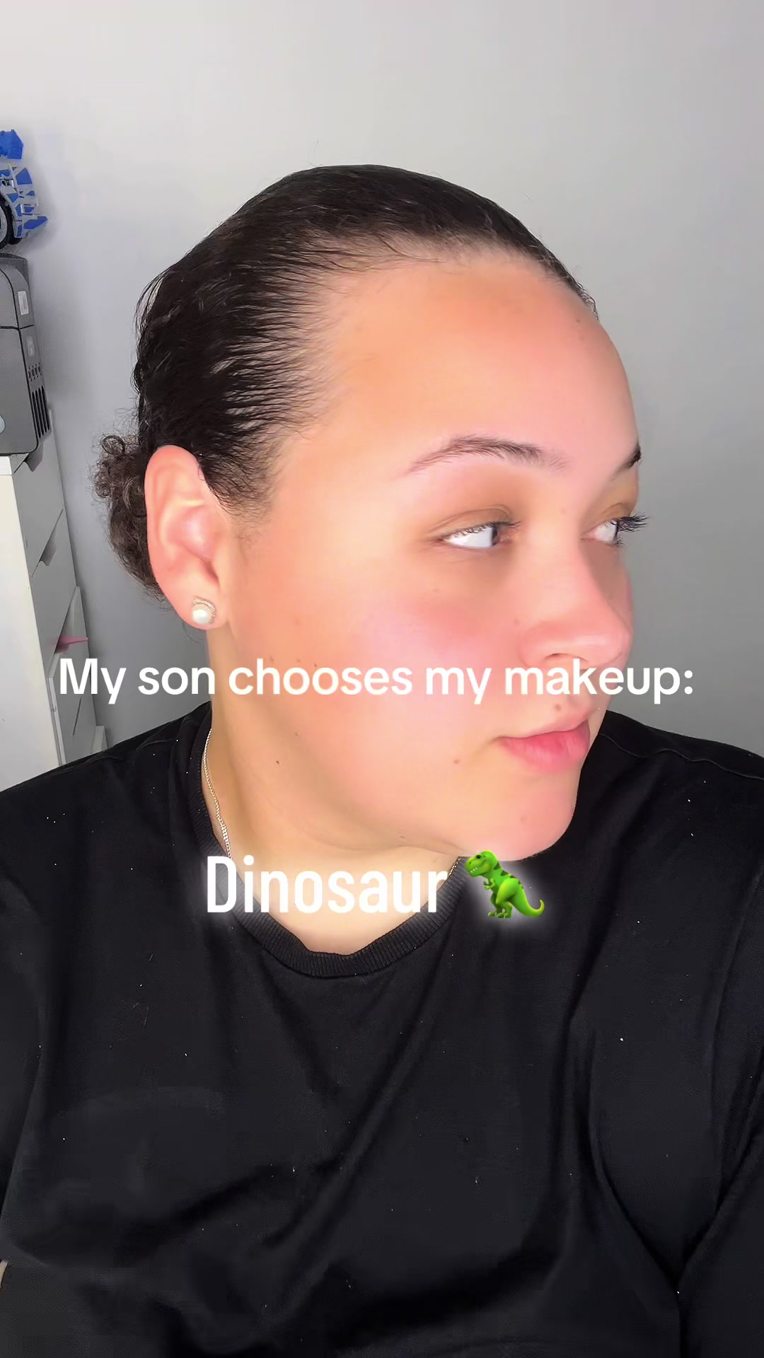@MakeupbyChloeee.b