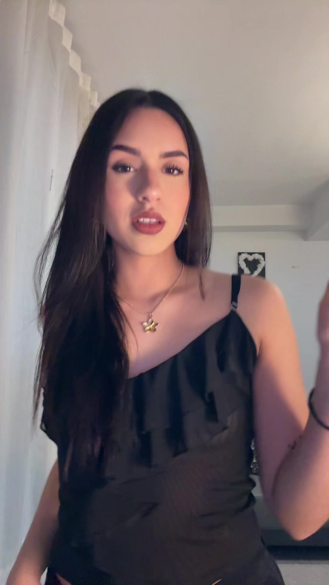 @Angelinagc