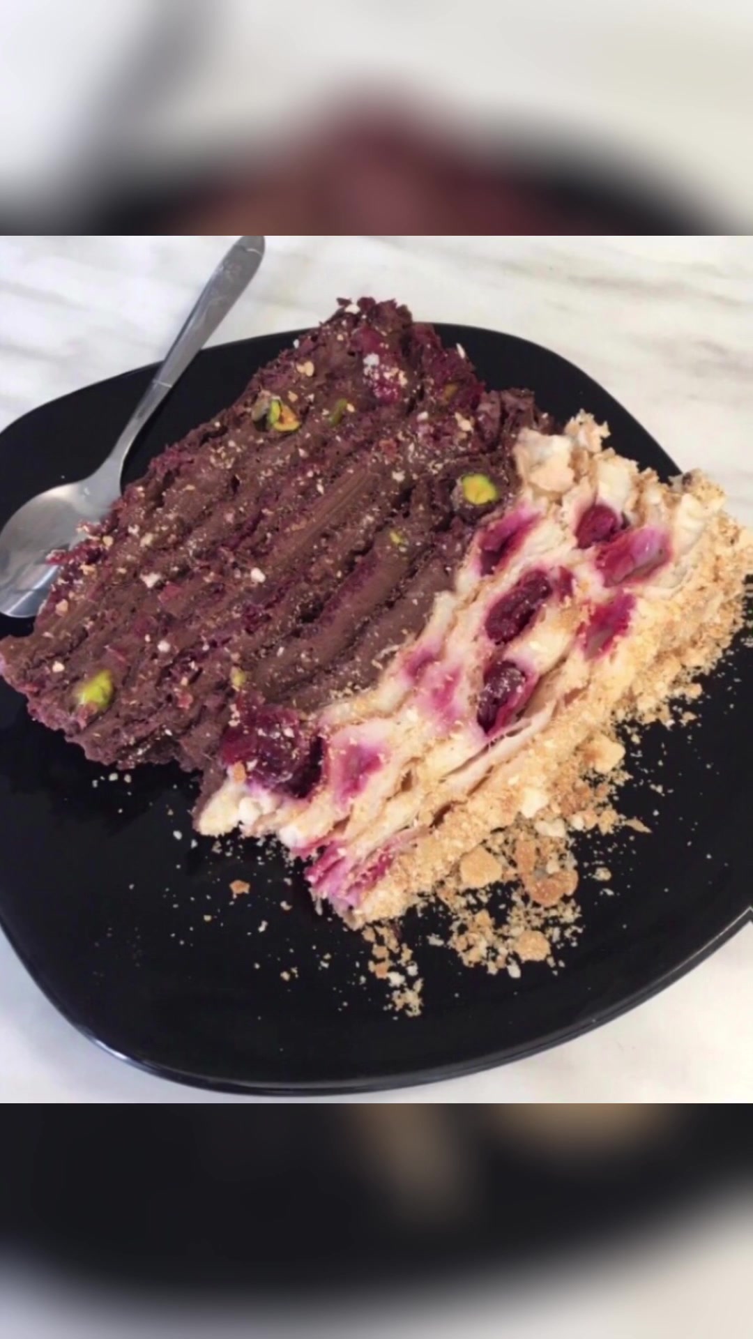 @lacrima_s_cakes_