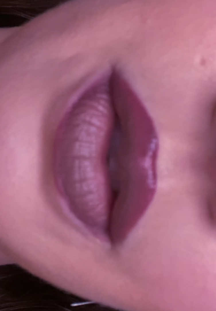 @Sally | CREATIVE MAKEUP ARTIST