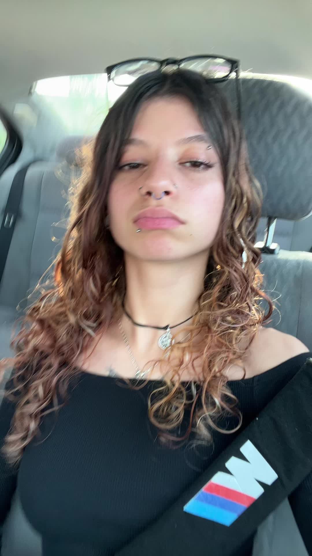 @☣️