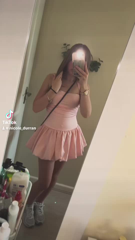 @nicoledurran🤍