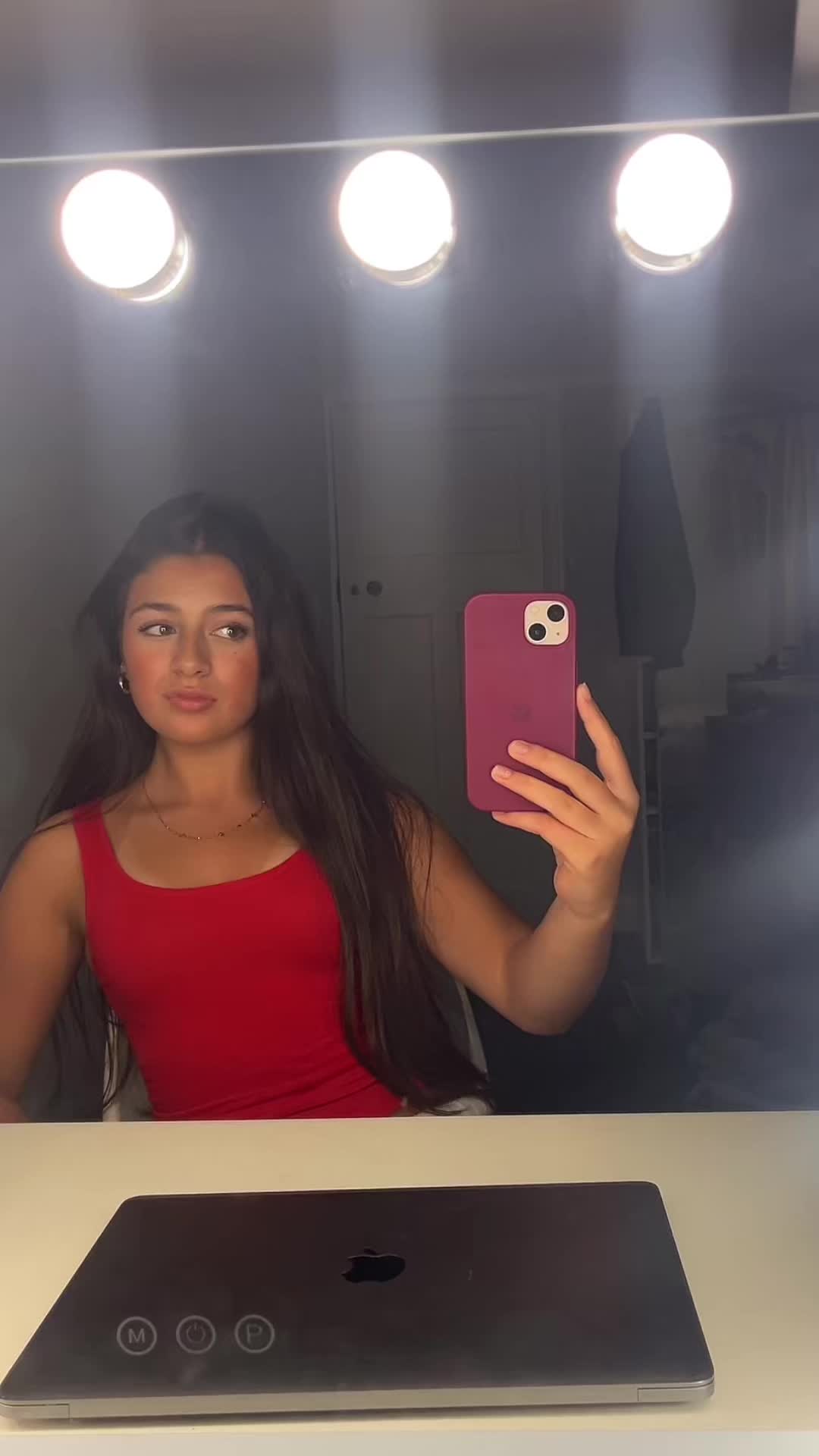 @Liv