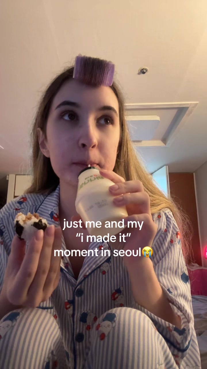 @olivia larissa