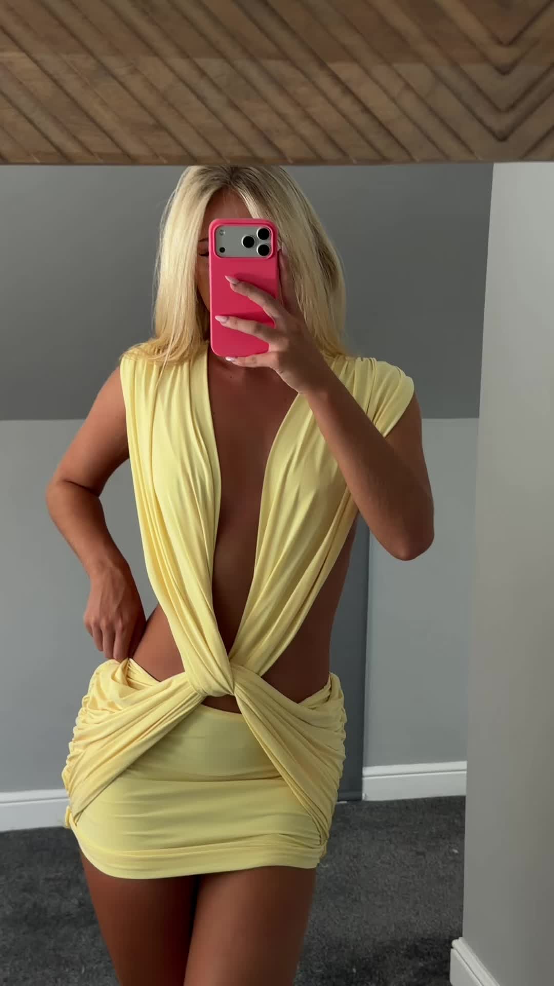 @BelleRosieHoward★