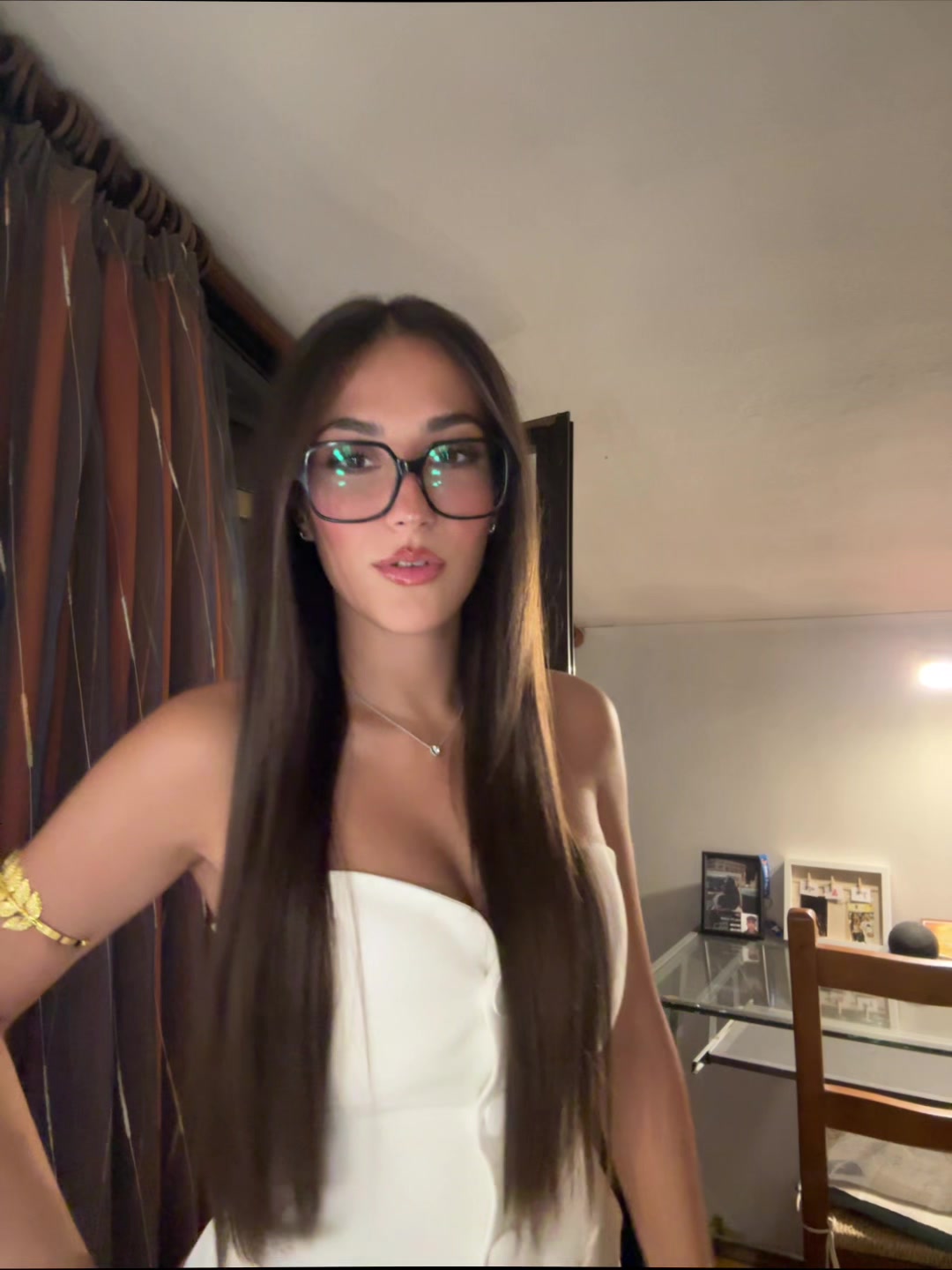 @Elisa.marci