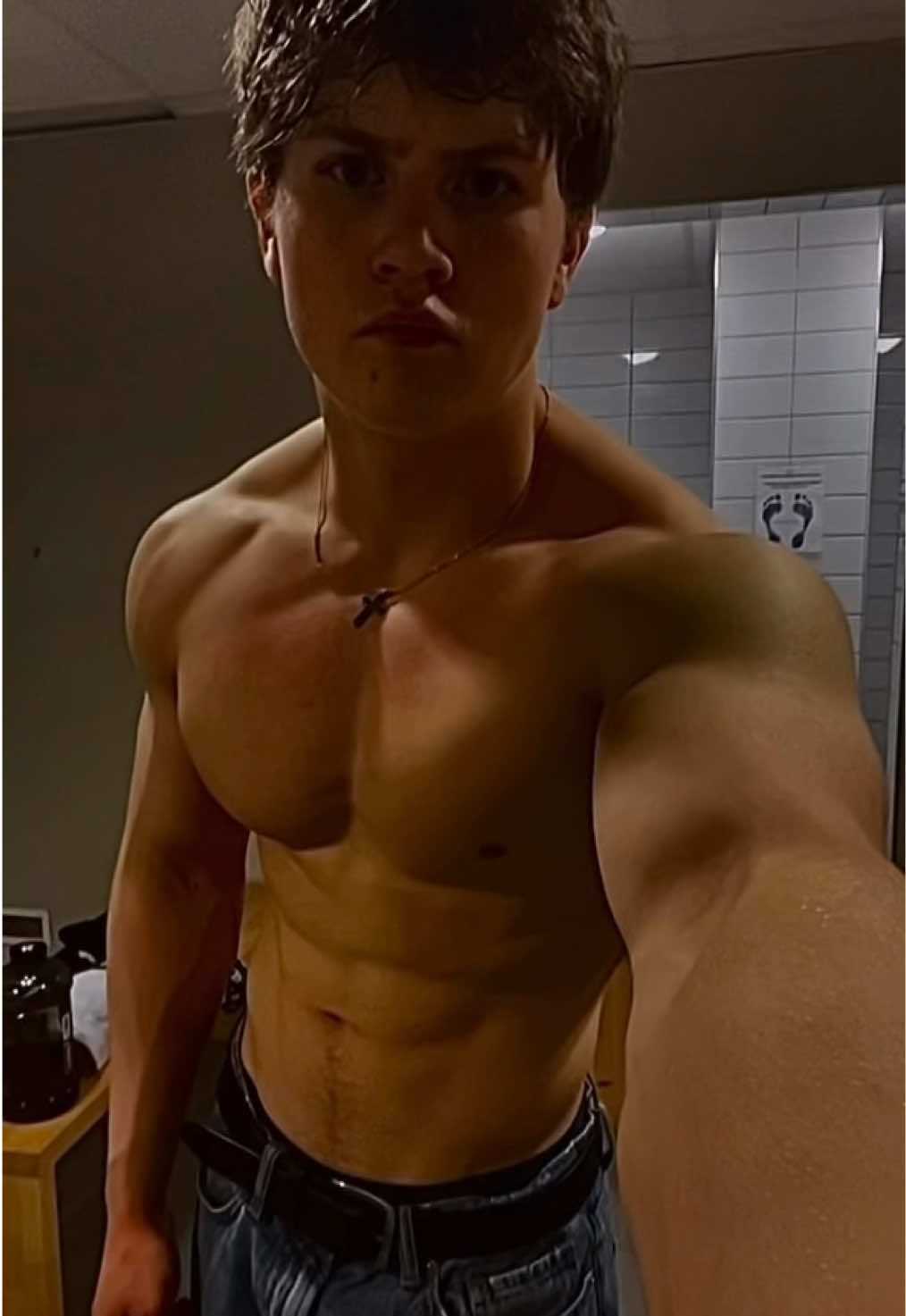 @Mathiaslikeschestday
