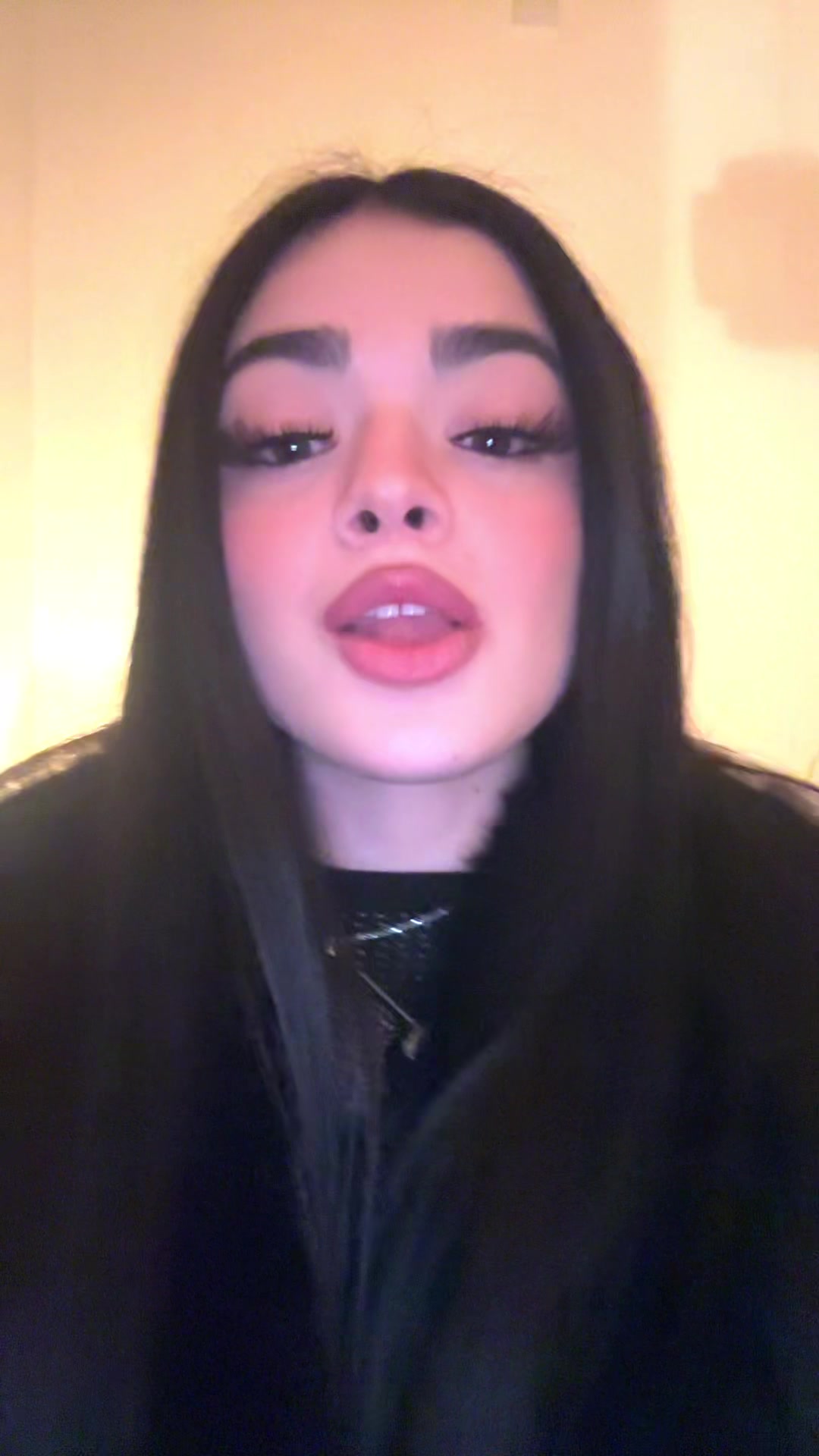 @𝐜𝐞𝐥𝐞𝐬𝐭𝐞𝐟𝐞𝐫𝐫𝐞𝐫𝐨😽