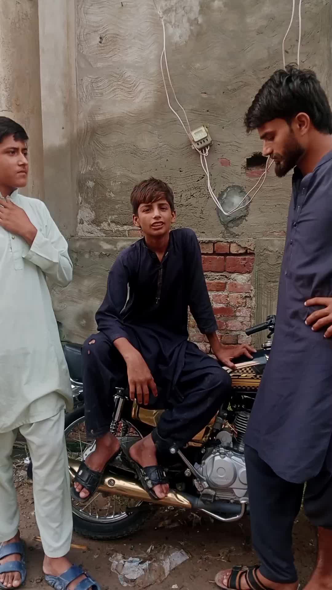 @Aqeel Shah786