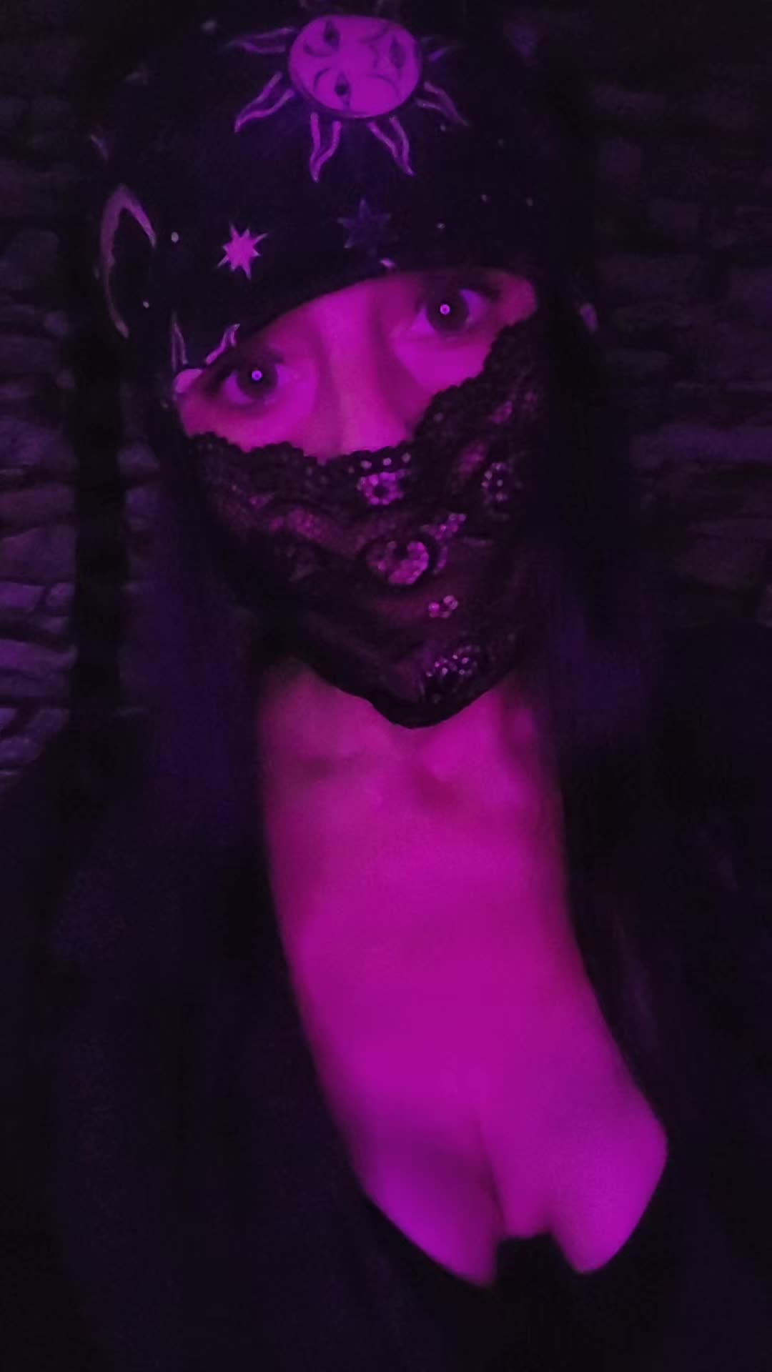 @·.·โ
๐.๐.๐
พ.๐.๐
ผ. โ
·.·