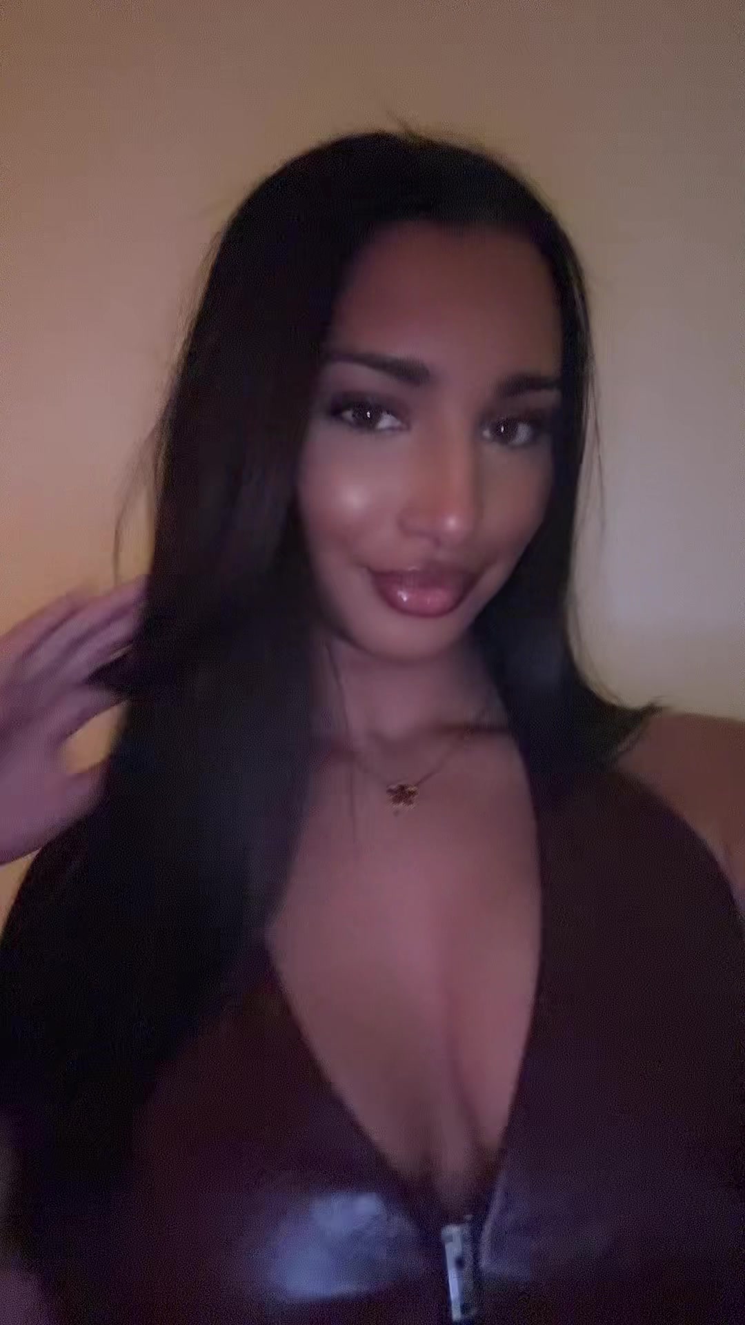 @userrynell