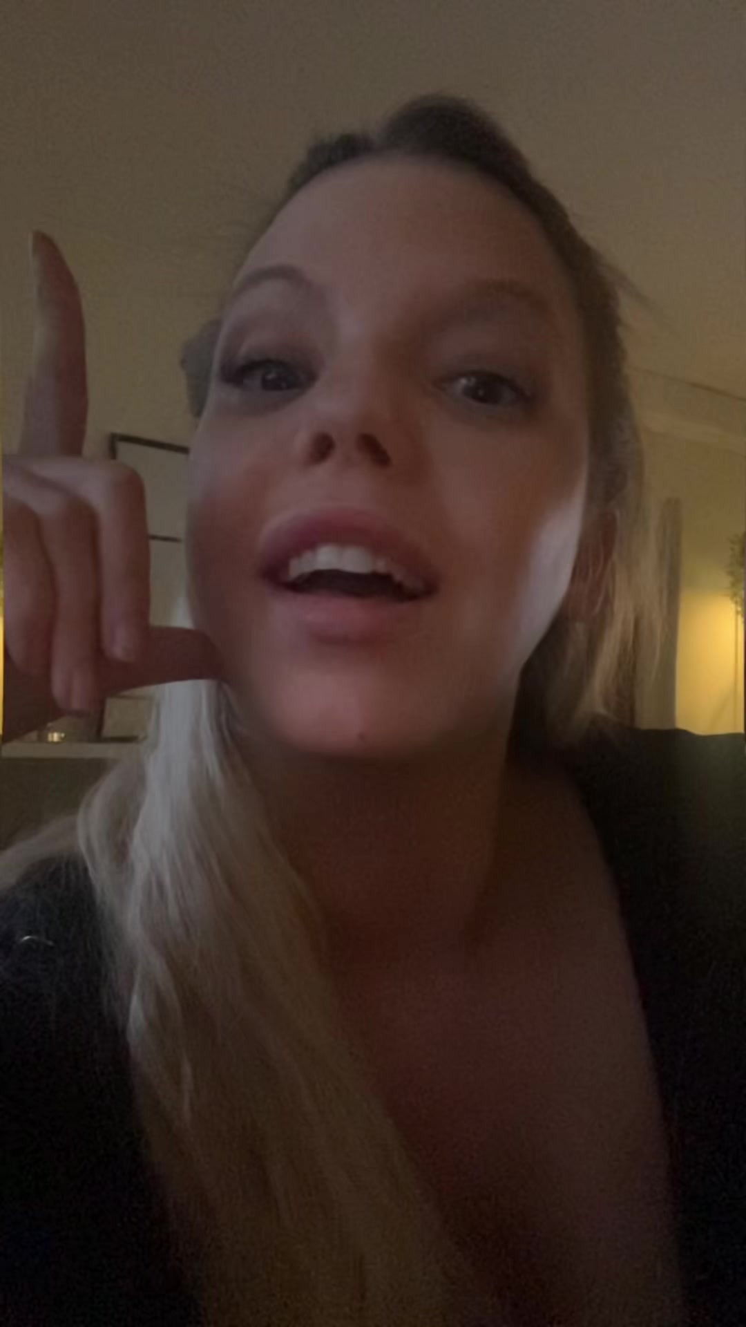 @Em