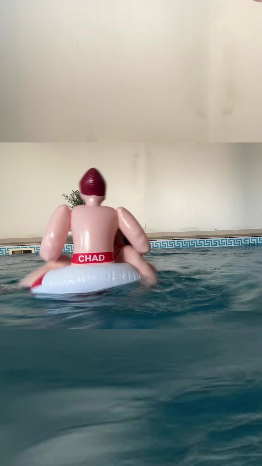 @CherryB