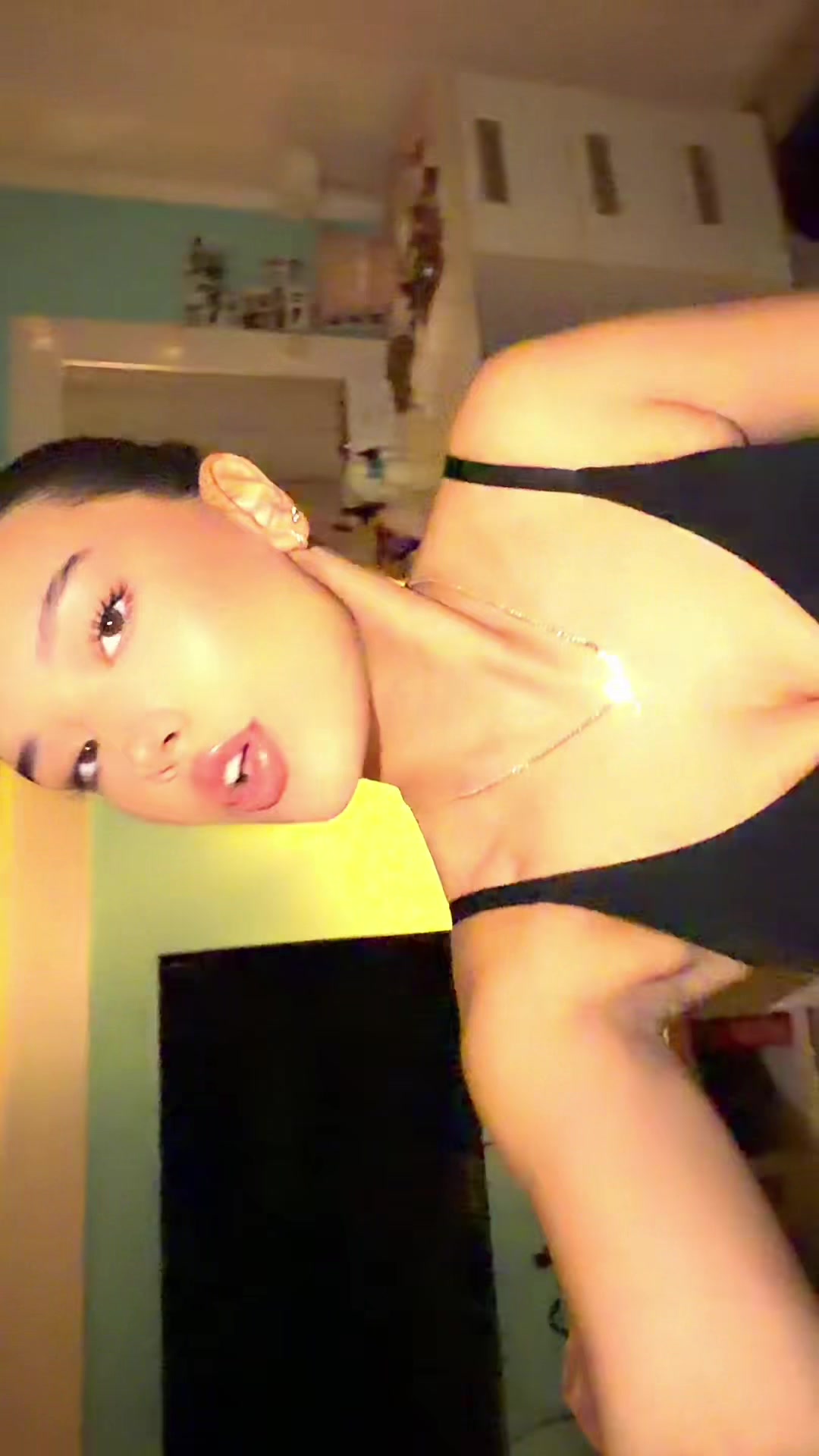 @Miiiaaa