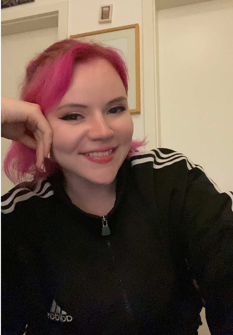 @˚₊‧꒰ა 𝓐𝓷𝓷𝓪 ໒꒱ ‧₊˚
