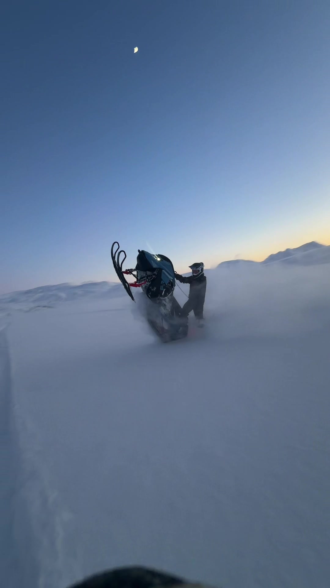 @Aleksander Høgstad