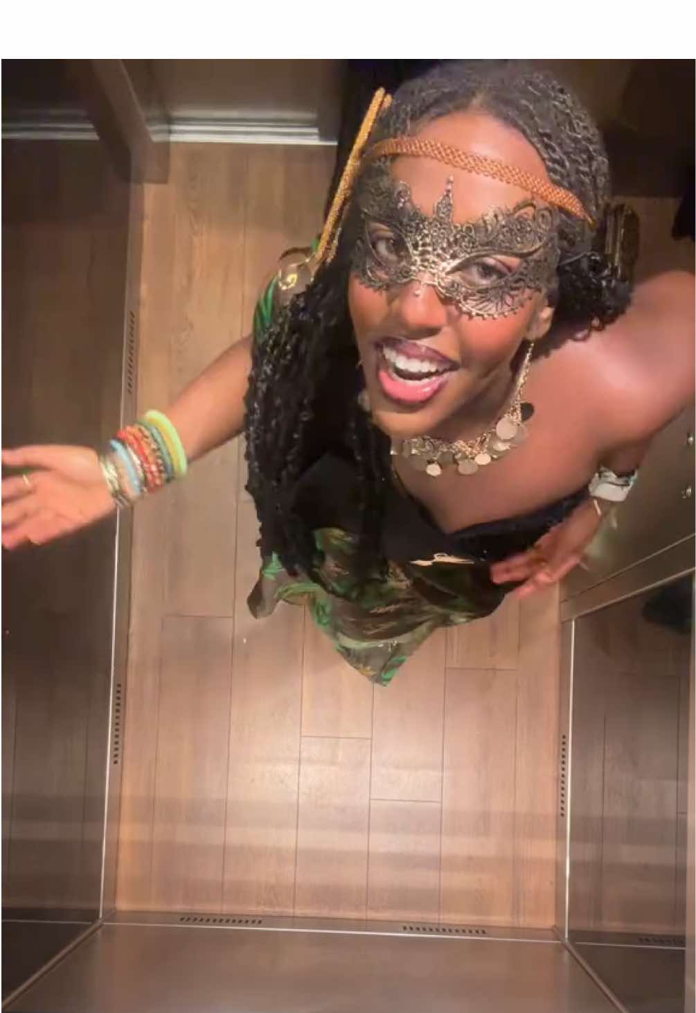 @Mia
