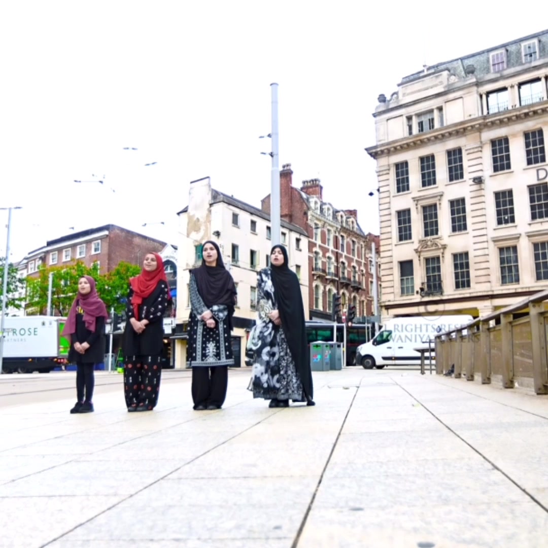 @waniya_sisters