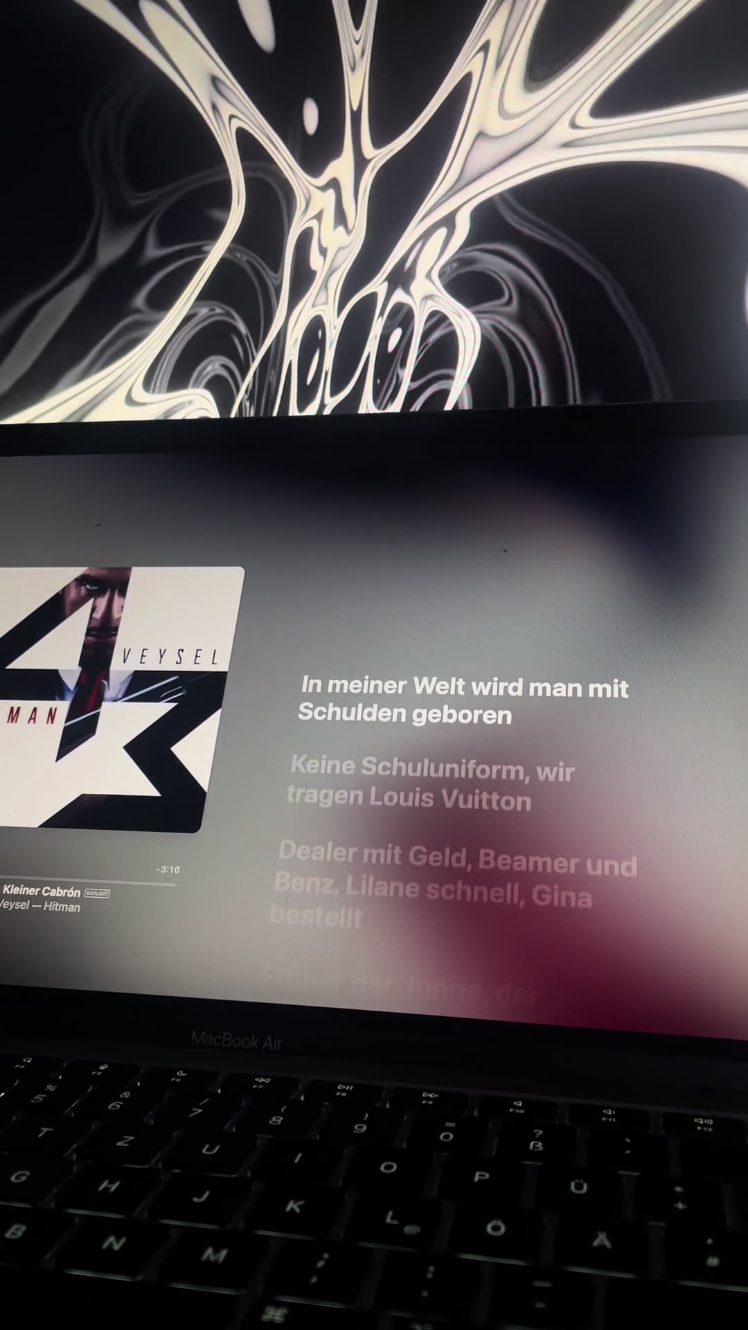 @Deutschrapvomfeinsten