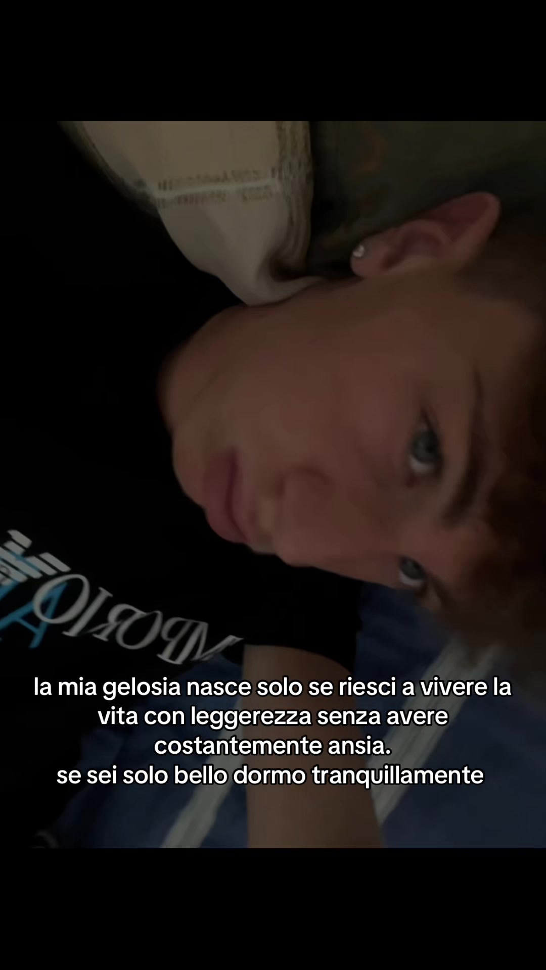 @tia🦈