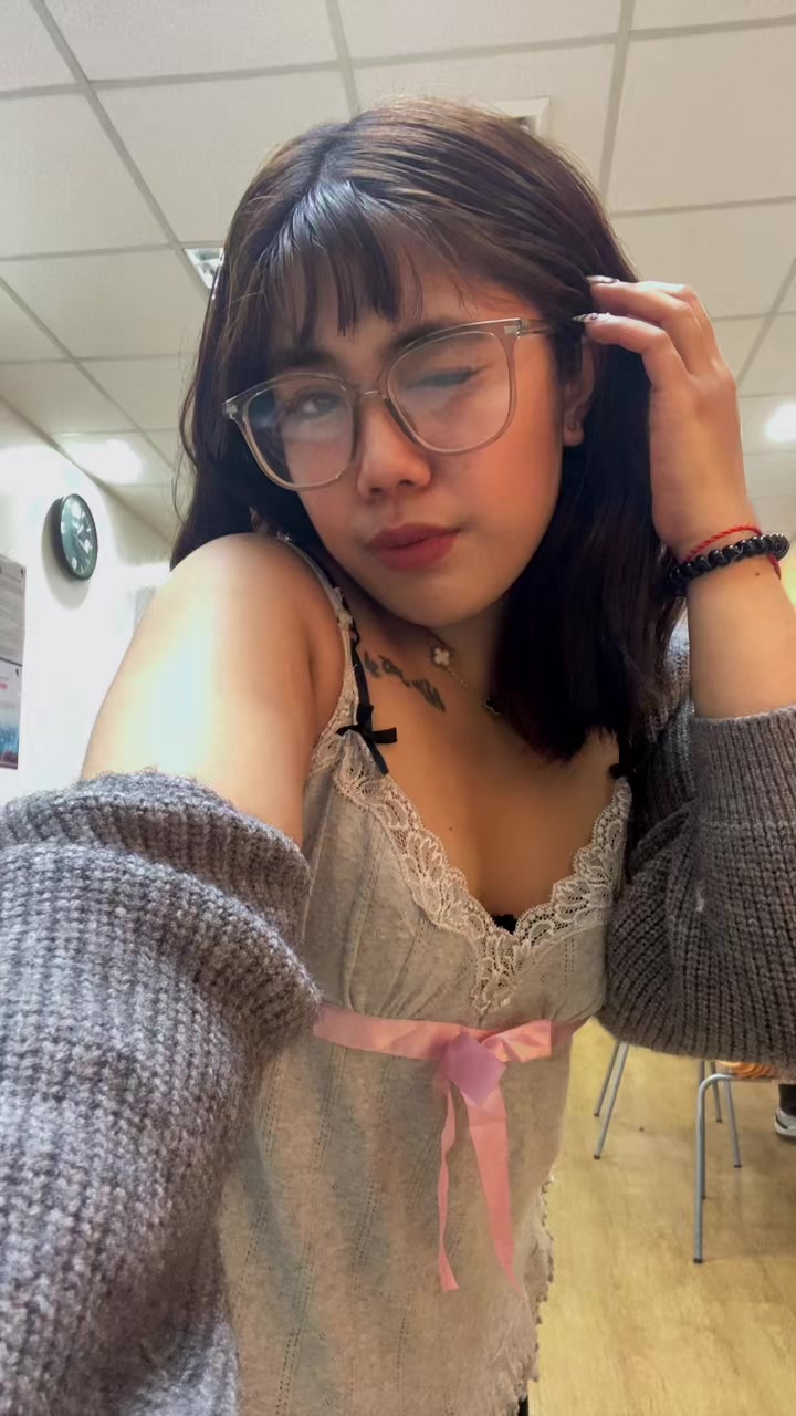 @itsurwifeyy 🤍✨