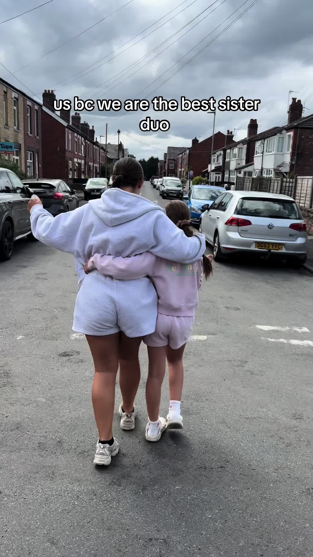 @Leah x