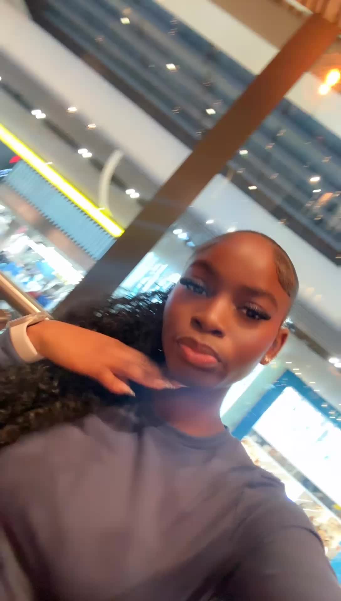 @naomi.