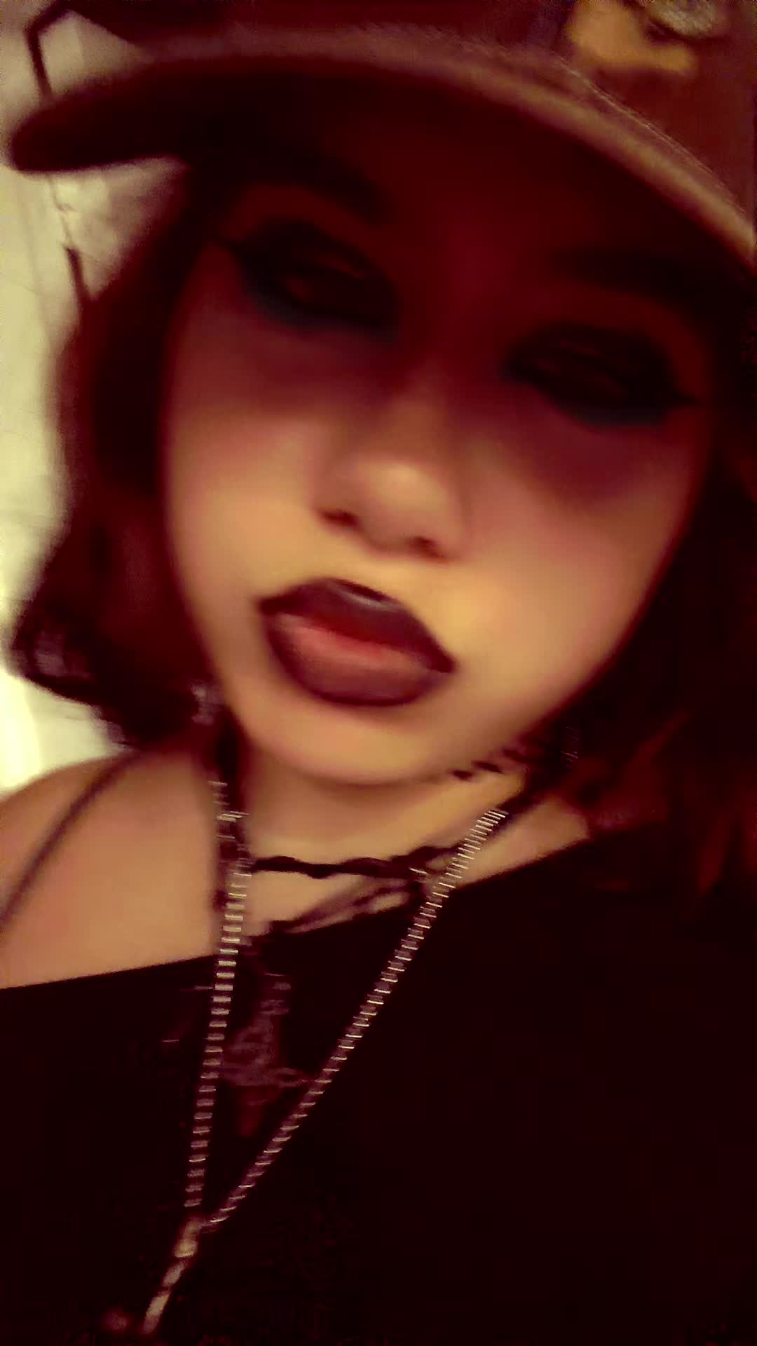 @cannibalsnail(benee’s version)