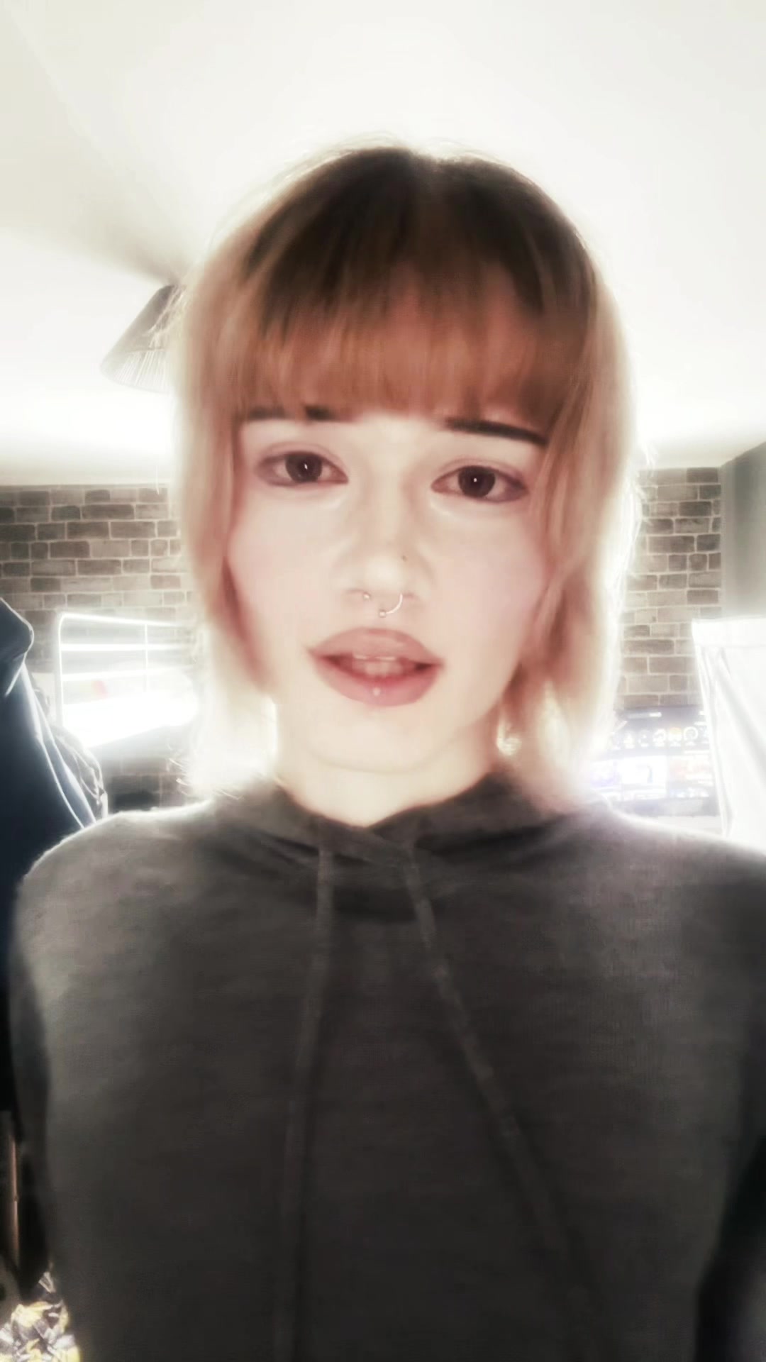@・𝓒𝓺𝓫𝓮𝓻𝓯𝓪𝓬𝓮・