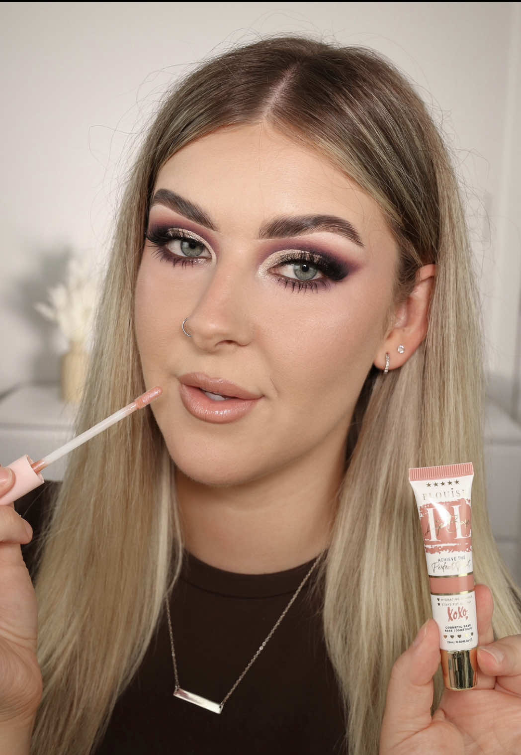 @Alix | Creative Makeup Content