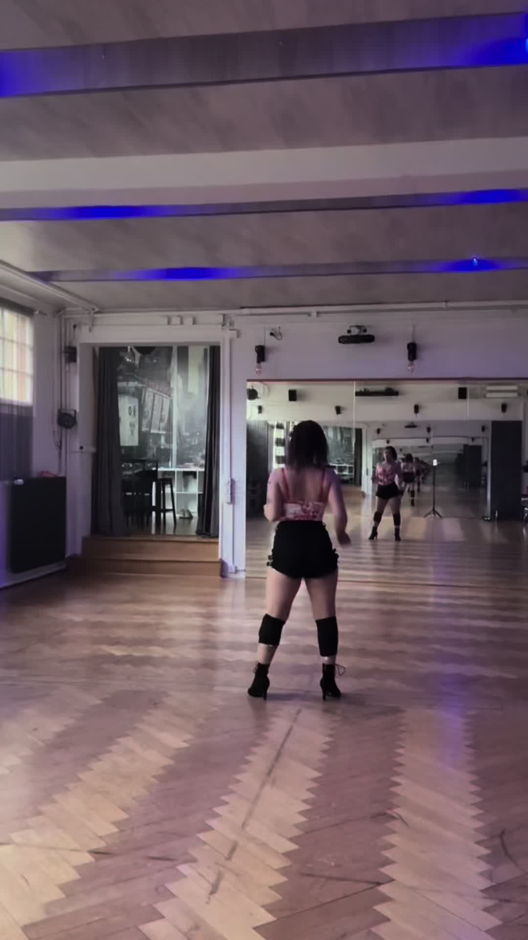 @Az.erial