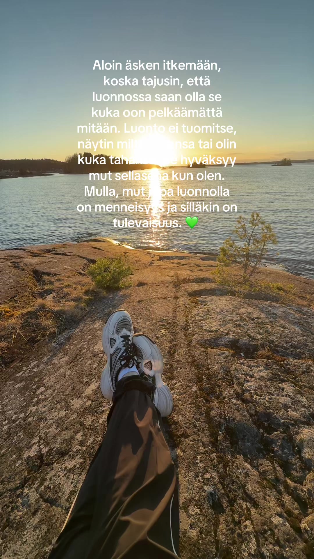 @RonjaJosefiina
