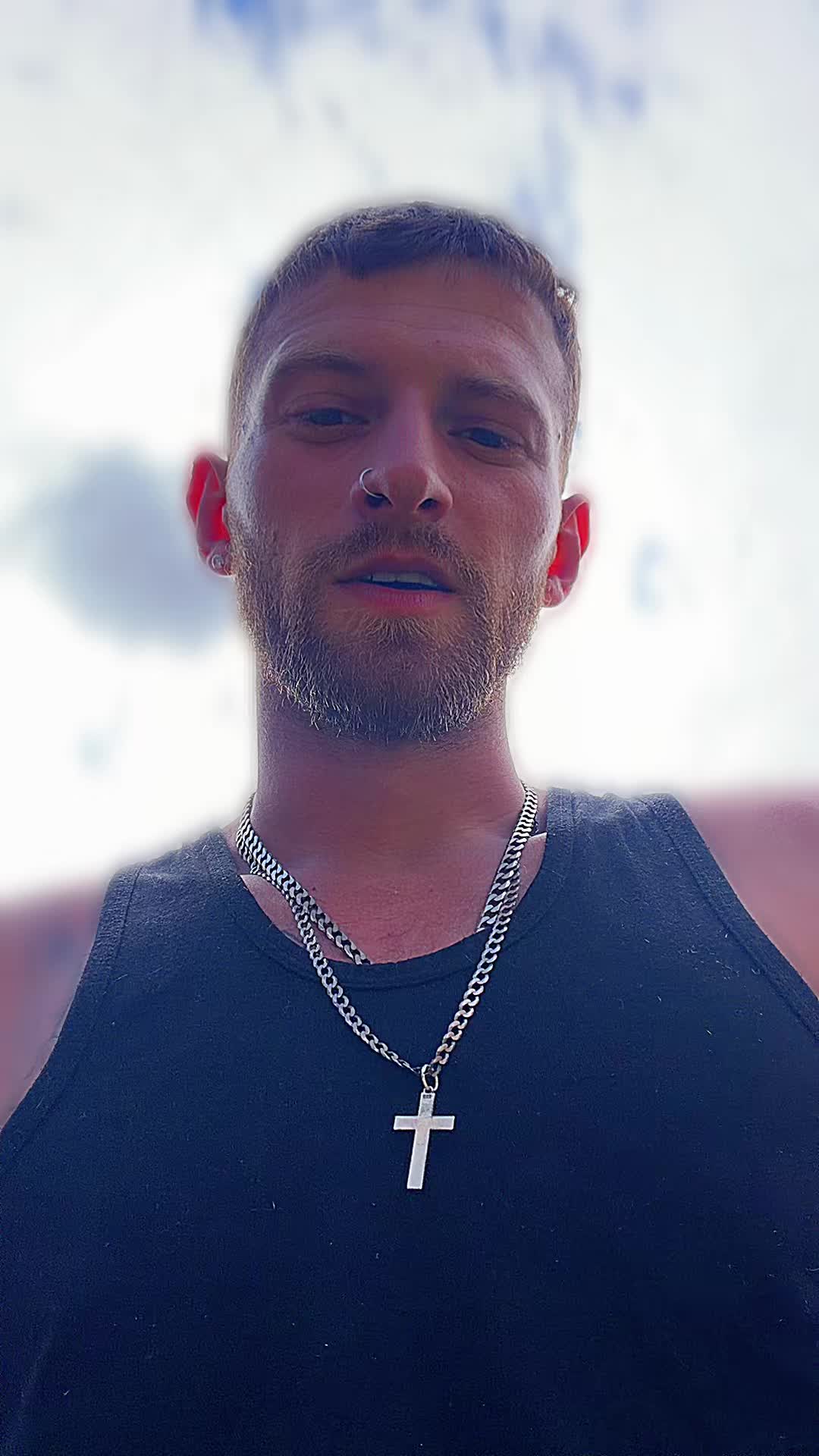 @Rob🖤