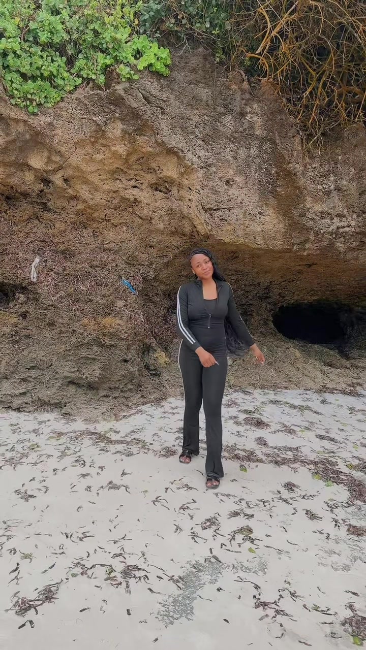 @NALIAKA 💜🦄