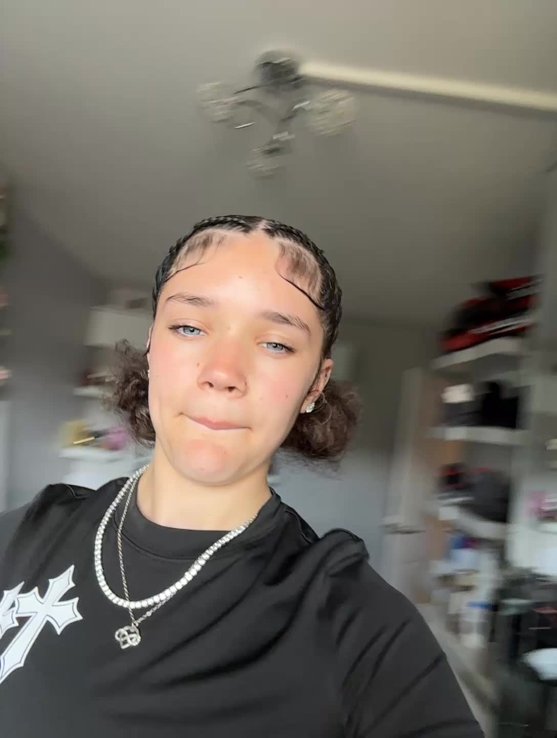 @n&iacute;cole💙🫧