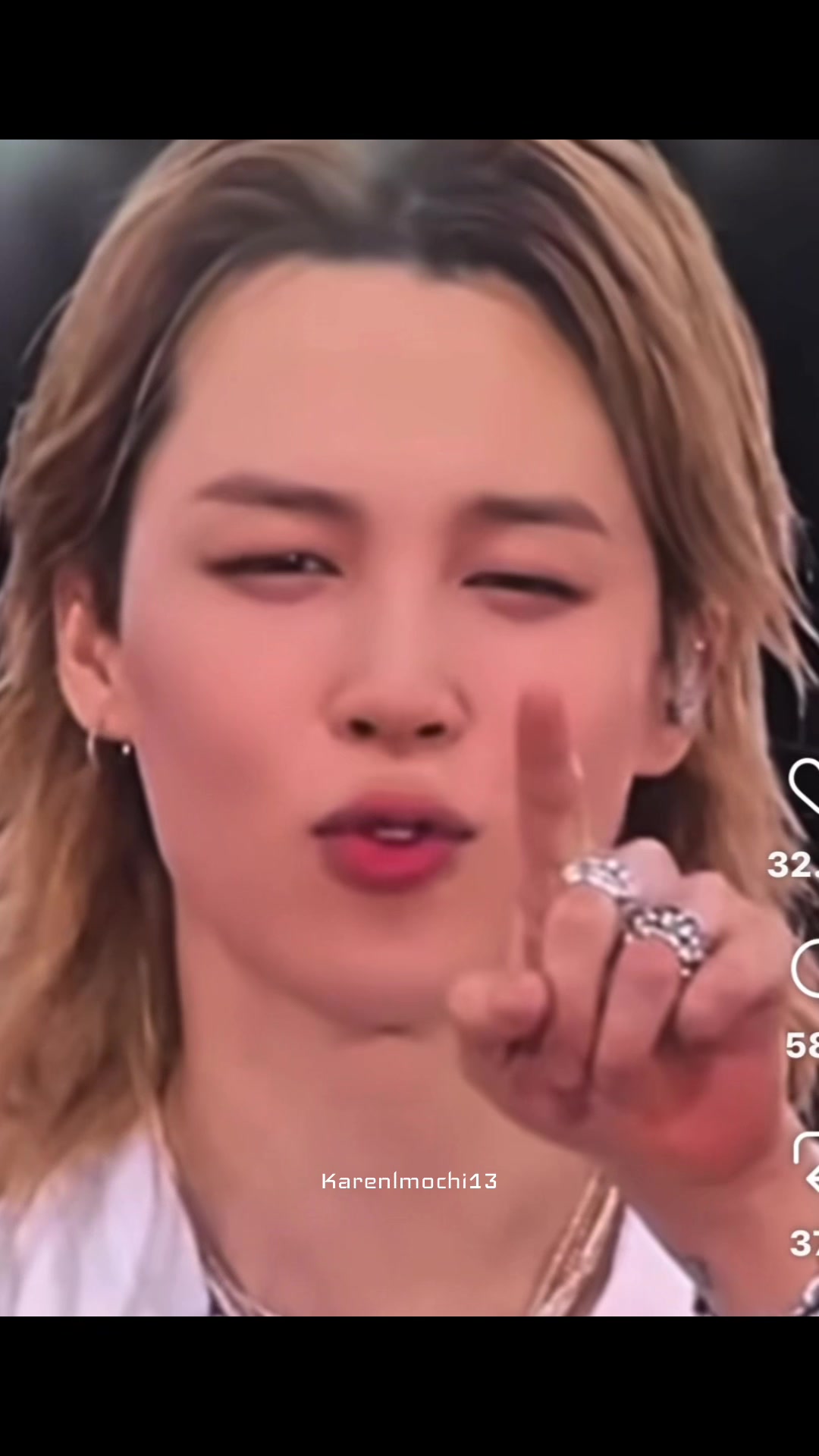 @๐KLMochi13๐