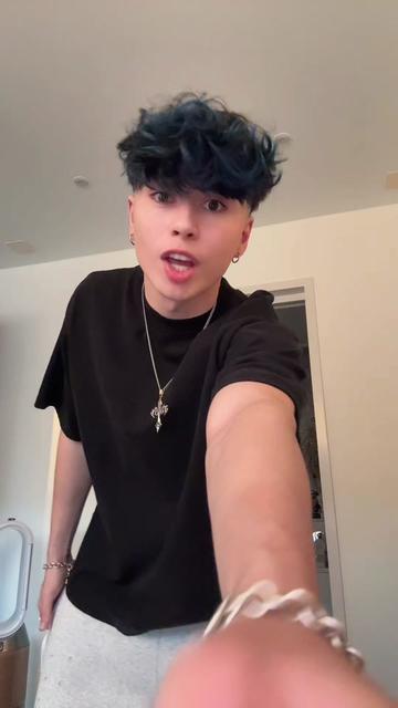 @Kris8an