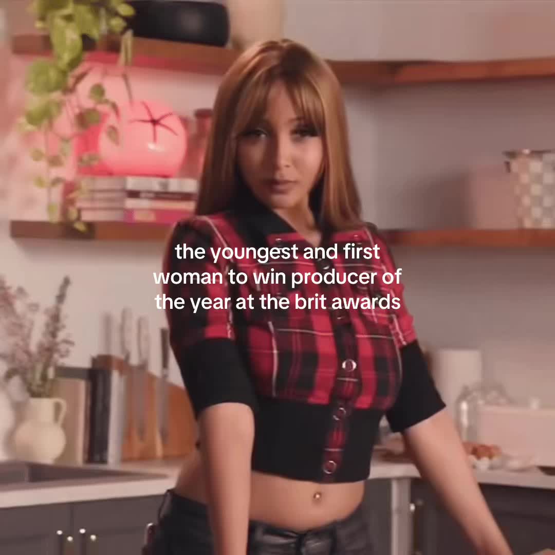 @pantheress