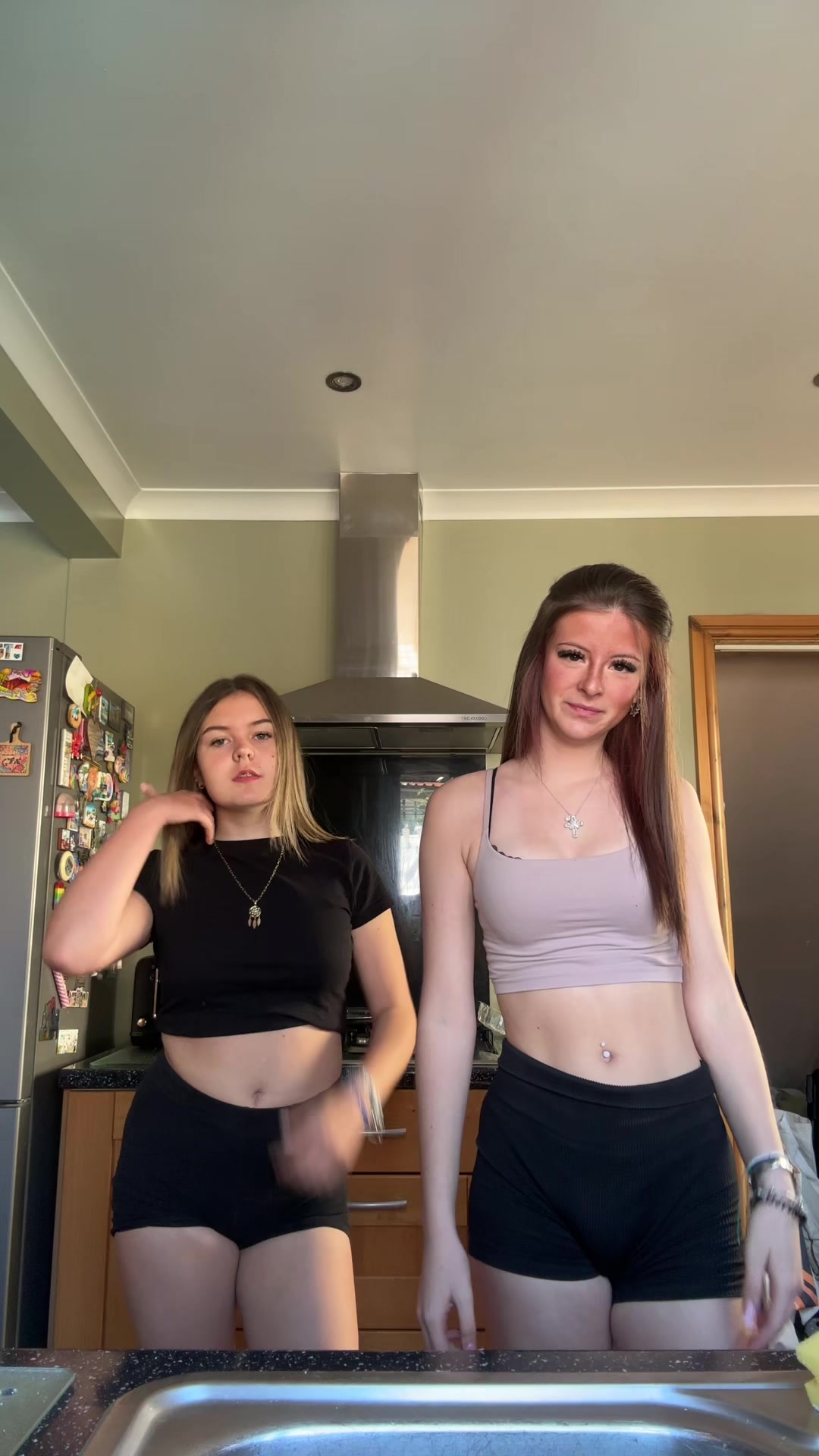 @Ellie and lilys life!