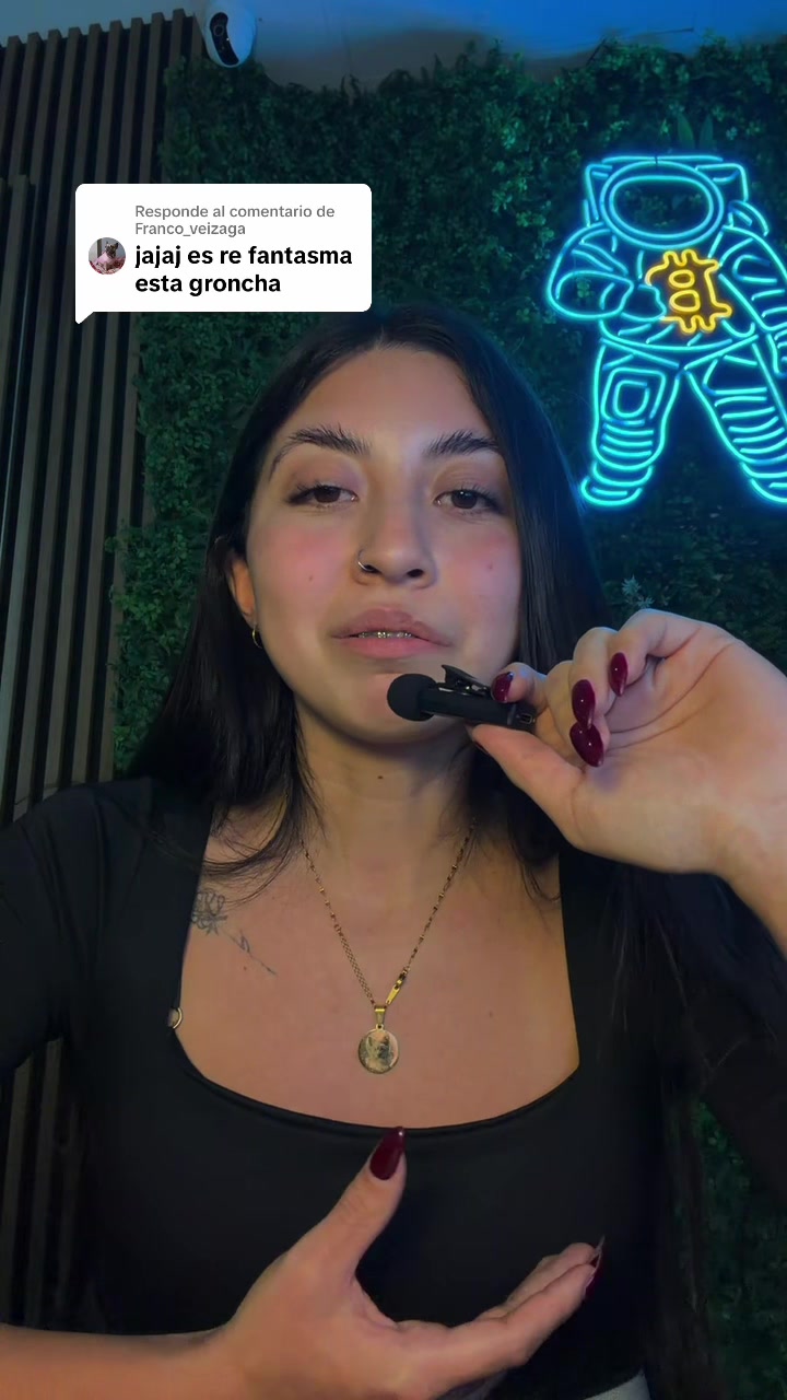 @Camila Herrera👩🏻💻