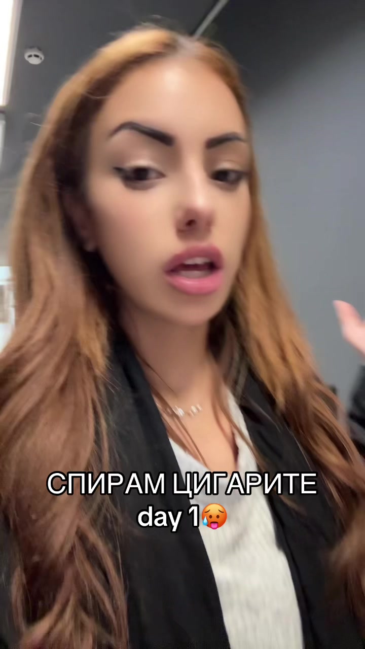 @_patrisiq_